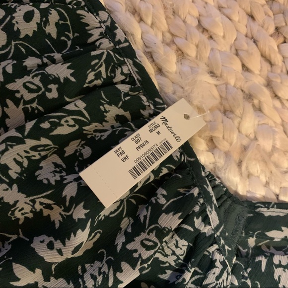 Georgette Square-Neck Smock-Waist Top in Forest - Picture 3 of 4